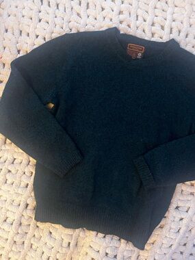 Yves Saint Laurent Women's V-Neck Sweater in Deep Green